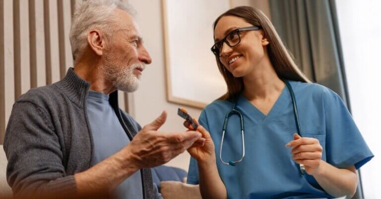 Senior in an alzheimer´s care facility