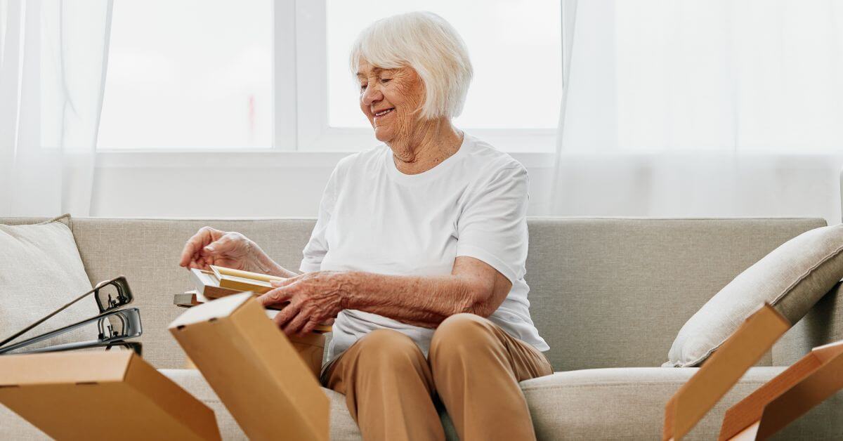 seniors in Alzheimer’s care community